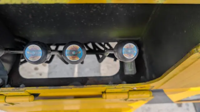 三菱 キャンター PA-FE73DB(2WD)の写真12