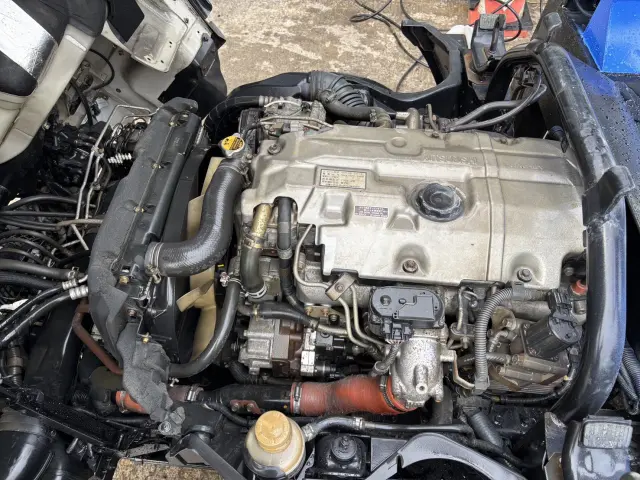 三菱 キャンター PA-FE73DB(2WD)の写真26
