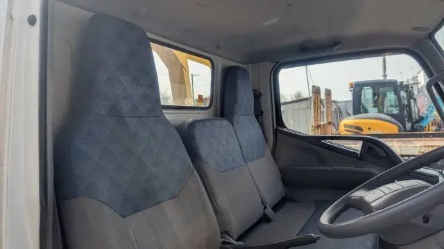 三菱 キャンター PA-FE73DB(2WD)の写真38