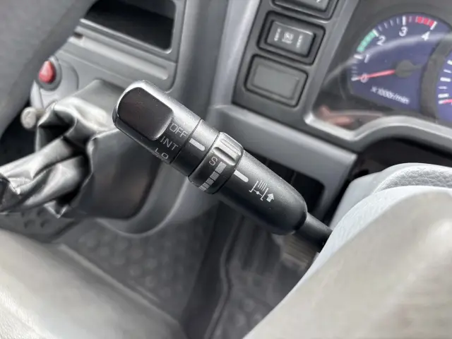 三菱 キャンター PA-FE73DB(2WD)の写真40