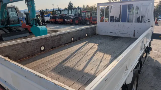 日野 デュトロ SKG-XZU650M(2WD)の写真10