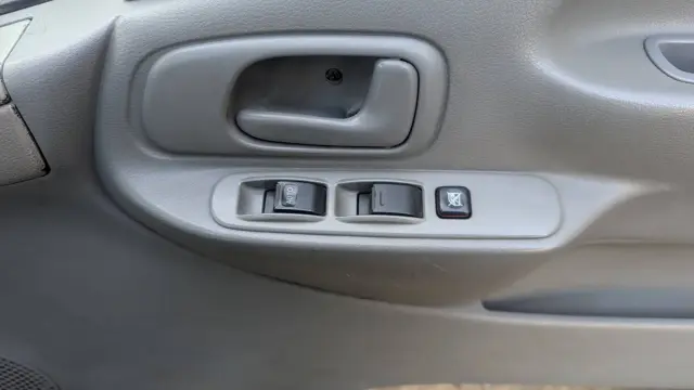 日野 デュトロ SKG-XZU650M(2WD)の写真40