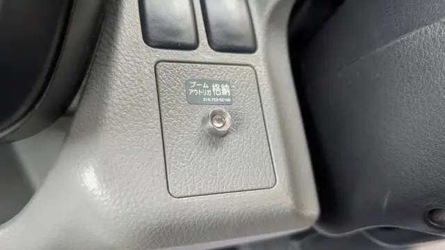 日野 デュトロ SKG-XZU650M(2WD)の写真47