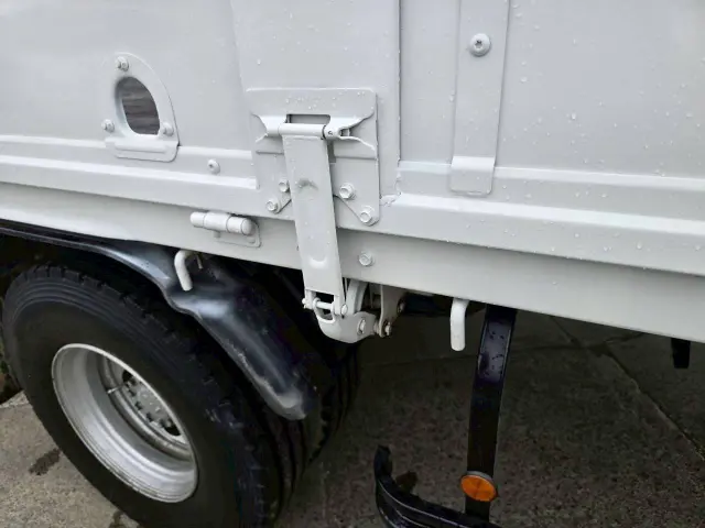 日野 レンジャー BDG-FC6JKWA(2WD)の写真12