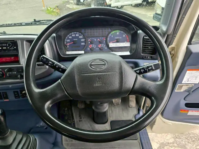日野 レンジャー BDG-FC6JKWA(2WD)の写真32