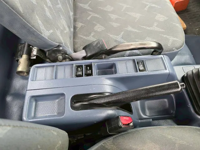 日野 レンジャー BDG-FC6JKWA(2WD)の写真39