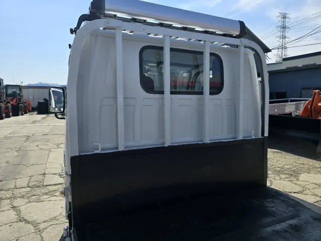 いすゞ エルフ TRG-NHS85A(4WD)の写真13