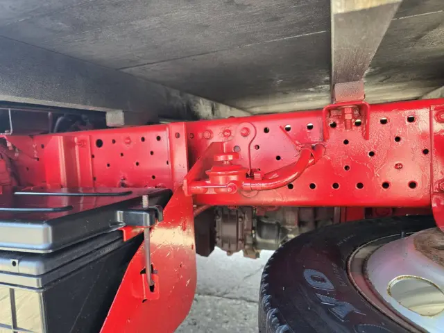 いすゞ エルフ TRG-NHS85A(4WD)の写真22