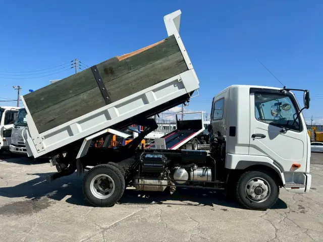 三菱 ファイター 2KG-FK72F(2WD)の写真4