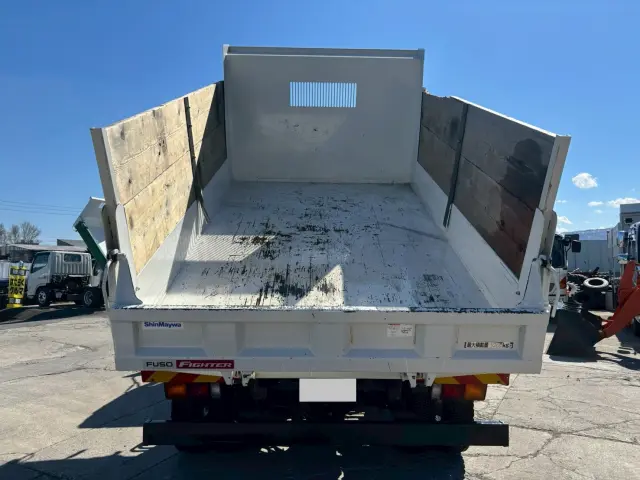 三菱 ファイター 2KG-FK72F(2WD)の写真8