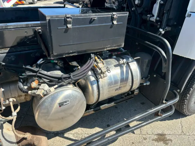 三菱 ファイター 2KG-FK72F(2WD)の写真19