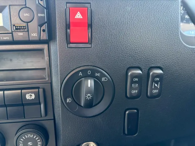 三菱 ファイター 2KG-FK72F(2WD)の写真30