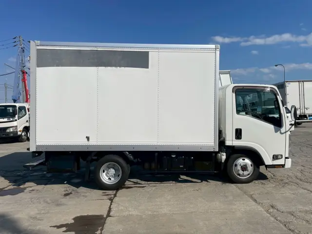 いすゞ エルフ TPG-NMS85AN(4WD)の写真4