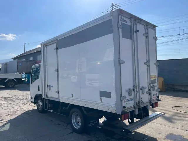 いすゞ エルフ TPG-NMS85AN(4WD)の写真6