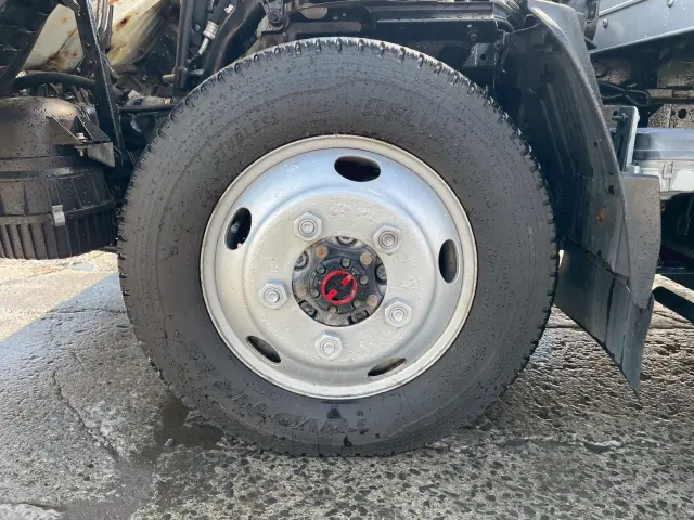 いすゞ エルフ TPG-NMS85AN(4WD)の写真32