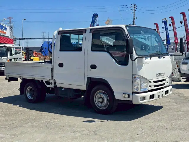 いすゞ エルフ TRG-NHR85A(2WD)の写真5