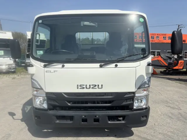 いすゞ エルフ 2RG-NPR88AR(2WD)の写真2