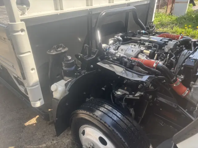 いすゞ エルフ 2RG-NPR88AR(2WD)の写真17