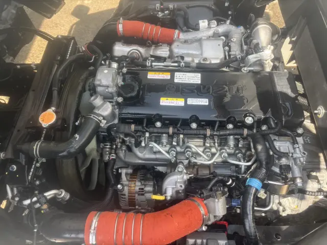 いすゞ エルフ 2RG-NPR88AR(2WD)の写真18