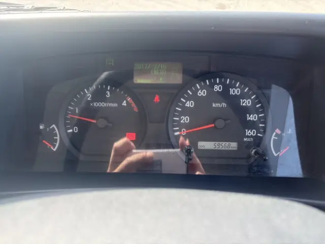 いすゞ エルフ 2RG-NPR88AR(2WD)の写真38