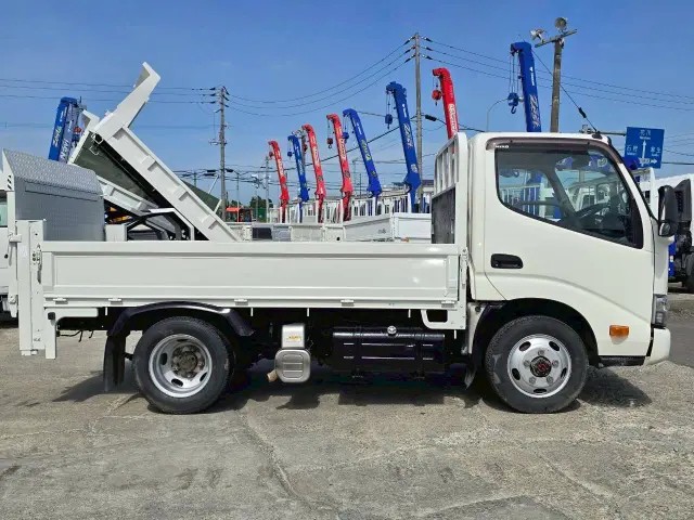 日野 デュトロ TKG-XZU675M(4WD)の写真4