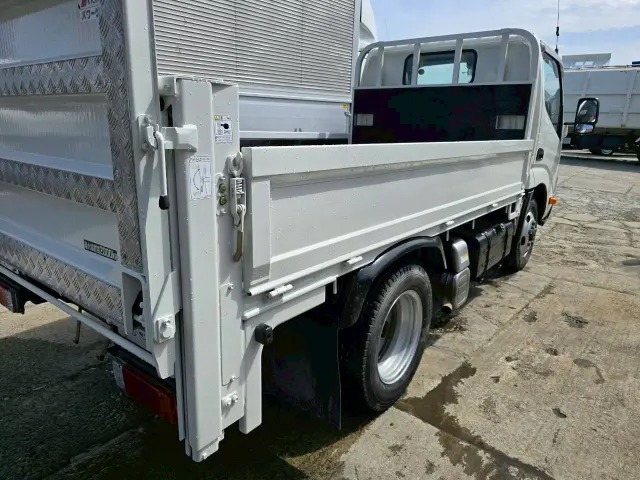 日野 デュトロ TKG-XZU675M(4WD)の写真20