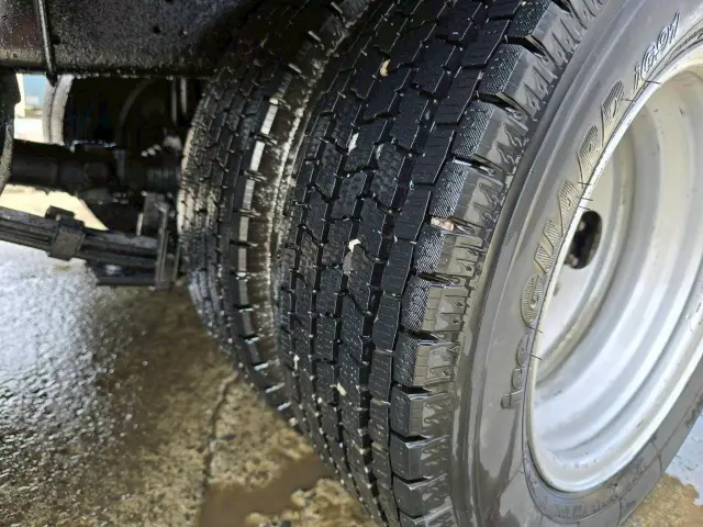 日野 デュトロ TKG-XZU675M(4WD)の写真31