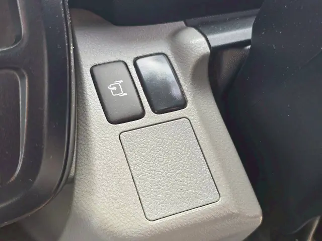 日野 デュトロ TKG-XZU675M(4WD)の写真37