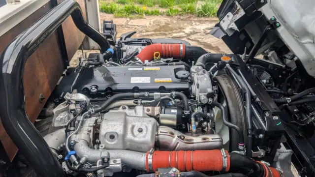 いすゞ エルフ 2RG-NPR88AR(2WD)の写真13