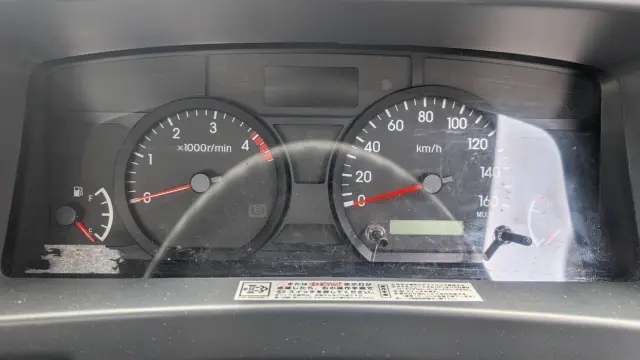いすゞ エルフ 2RG-NPR88AR(2WD)の写真38