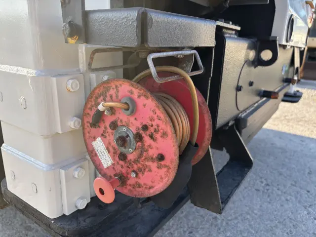 いすゞ エルフ TKG-NKR85YN(2WD)の写真19