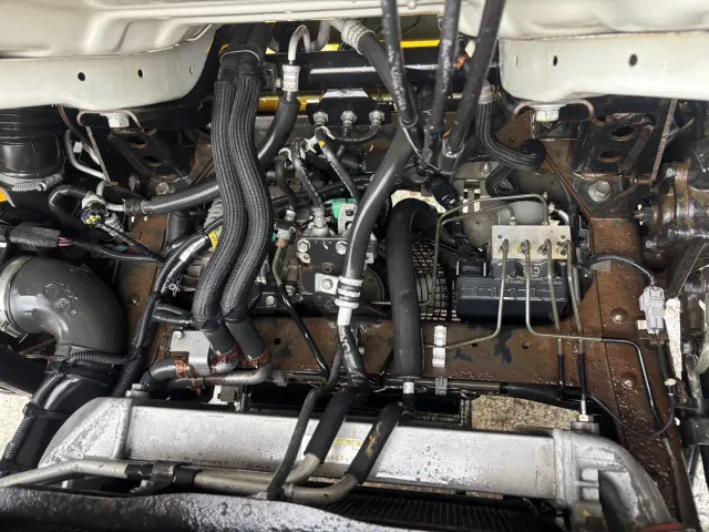 いすゞ エルフ TKG-NKR85YN(2WD)の写真25