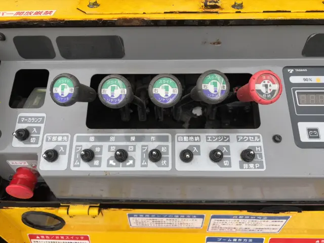 いすゞ エルフ TKG-NKR85YN(2WD)の写真33