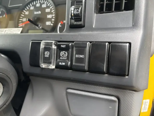 いすゞ エルフ TKG-NKR85YN(2WD)の写真41