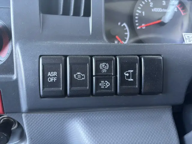 いすゞ エルフ TKG-NKR85YN(2WD)の写真43