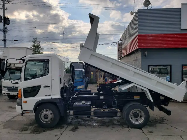 日野 レンジャー TKG-FC9JCAP(2WD)の写真5