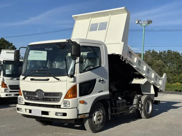日野 レンジャー TKG-FC9JCAP(2WD)の写真1