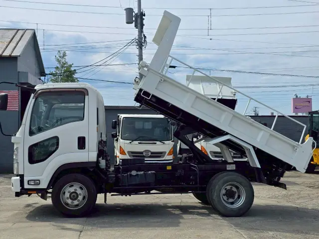 いすゞ フォワード TKG-FRR90S1(2WD)の写真5