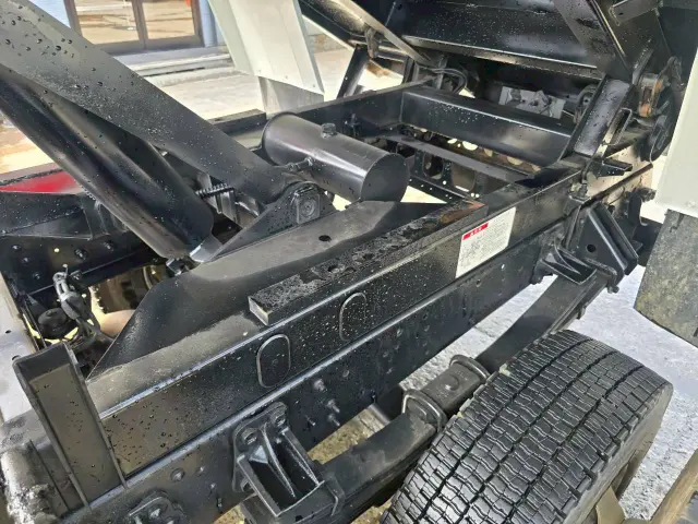いすゞ フォワード TKG-FRR90S1(2WD)の写真17