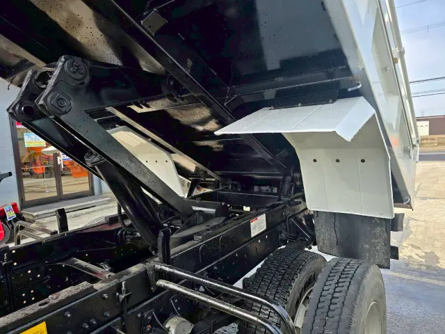いすゞ フォワード TKG-FRR90S1(2WD)の写真18