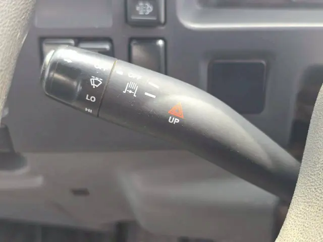 いすゞ フォワード TKG-FRR90S1(2WD)の写真35