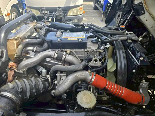 いすゞ フォワード TKG-FRR90S1(2WD)の写真40