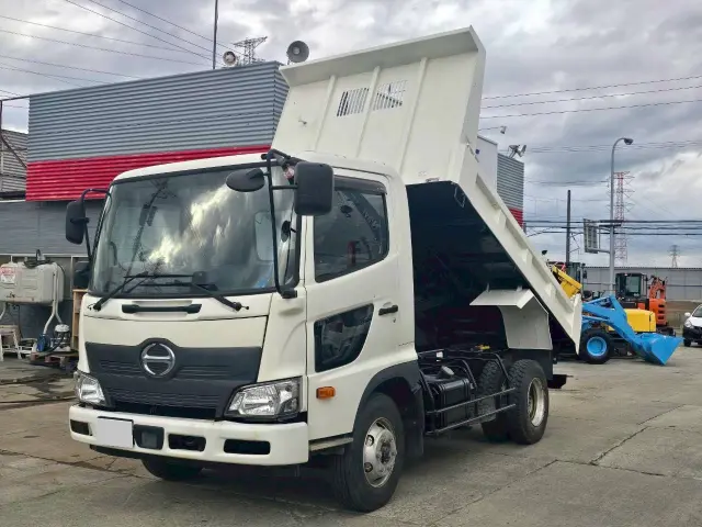 日野 レンジャー 2KG-FC2ABA(2WD)の写真1