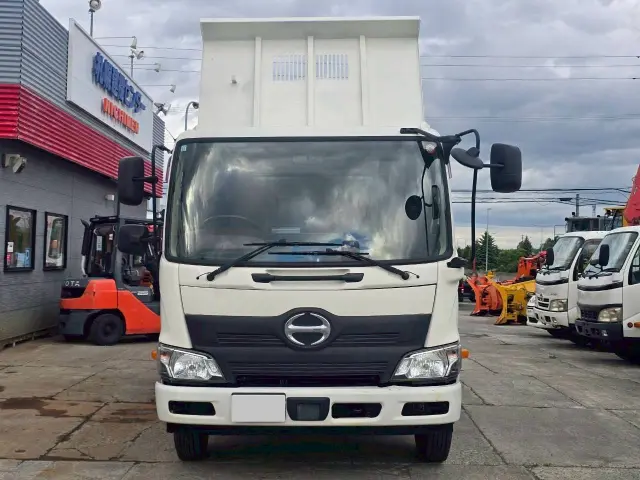 日野 レンジャー 2KG-FC2ABA(2WD)の写真2