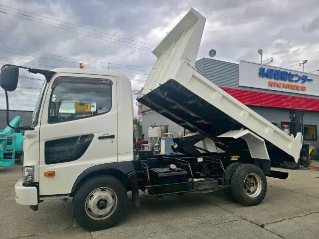 日野 レンジャー 2KG-FC2ABA(2WD)の写真5