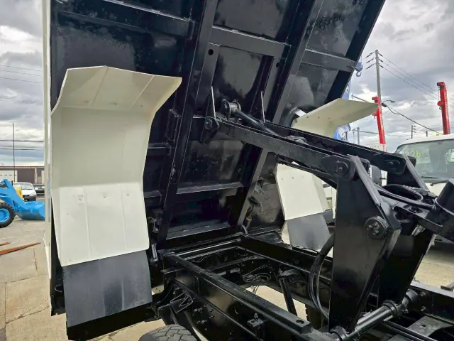 日野 レンジャー 2KG-FC2ABA(2WD)の写真17
