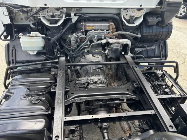 いすゞ フォワード TKG-FRR90S1(2WD)の写真23