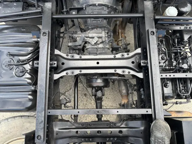 いすゞ フォワード TKG-FRR90S1(2WD)の写真24