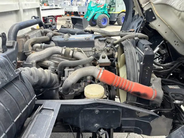 いすゞ フォワード TKG-FRR90S1(2WD)の写真43