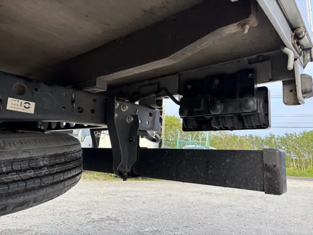 いすゞ エルフ BKG-NLS85AR(4WD)の写真25